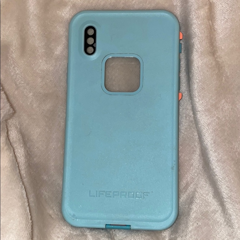 iPhone X life proof case